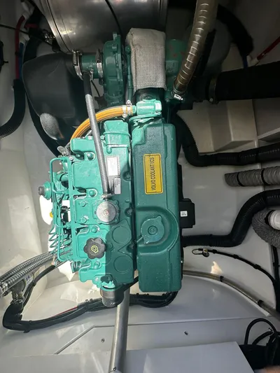  Yacht Photos Pics 2021 Fountaine Pajot Catamaran Elba 45