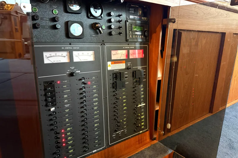 "sarona Ii" Yacht Photos Pics Electrical control panel on a 1994 Tollycraft 45 Cockpit Motor Yacht.