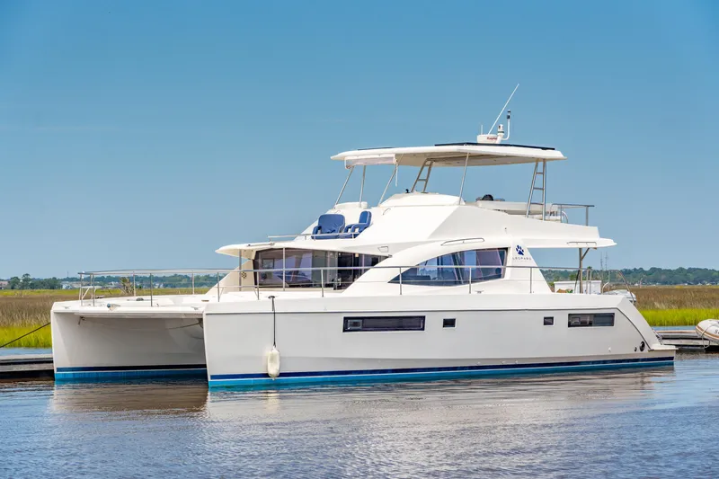 Blue Palmetto Yacht Photos Pics 