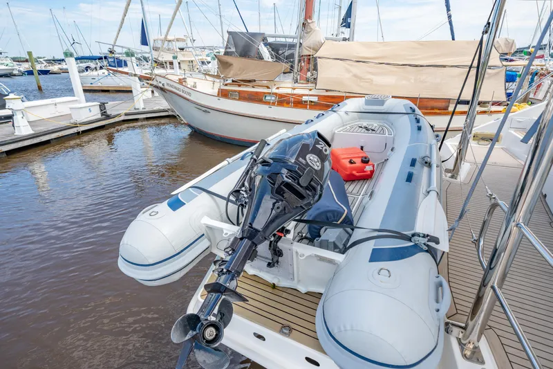 Blue Palmetto Yacht Photos Pics 