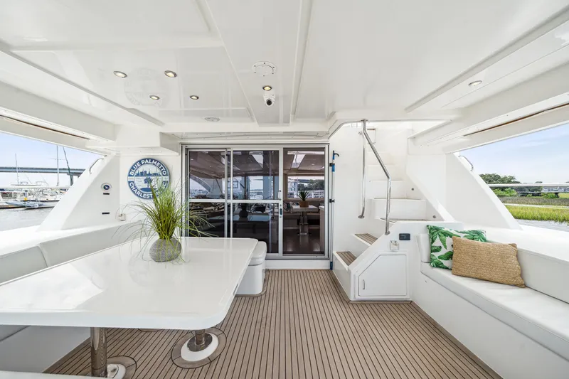 Blue Palmetto Yacht Photos Pics 