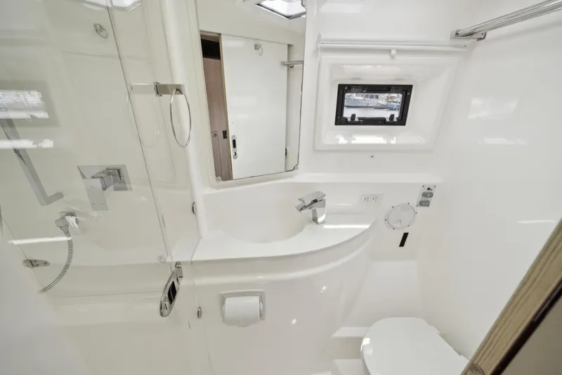 Blue Palmetto Yacht Photos Pics 