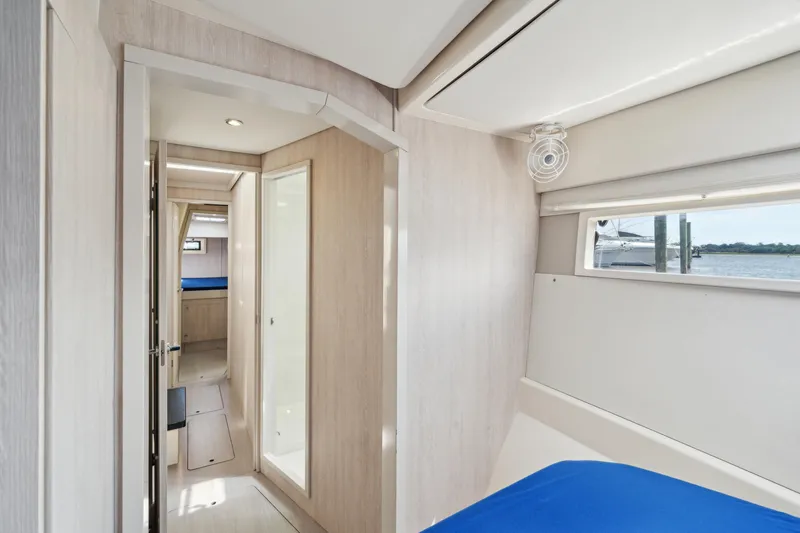 Blue Palmetto Yacht Photos Pics 