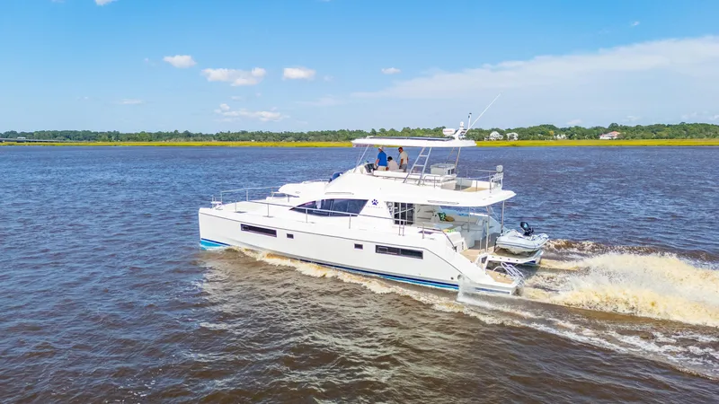 Blue Palmetto Yacht Photos Pics 