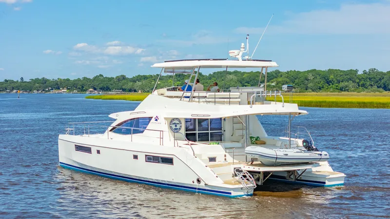 Blue Palmetto Yacht Photos Pics 