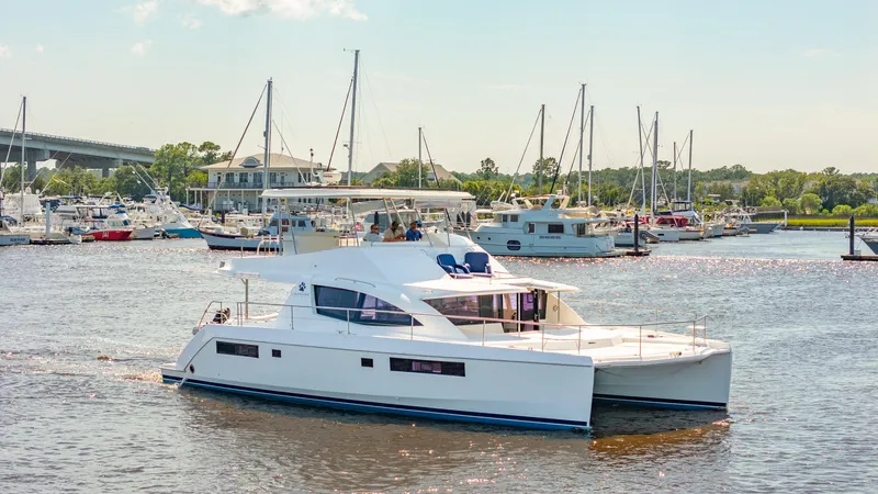 Blue Palmetto Yacht Photos Pics 