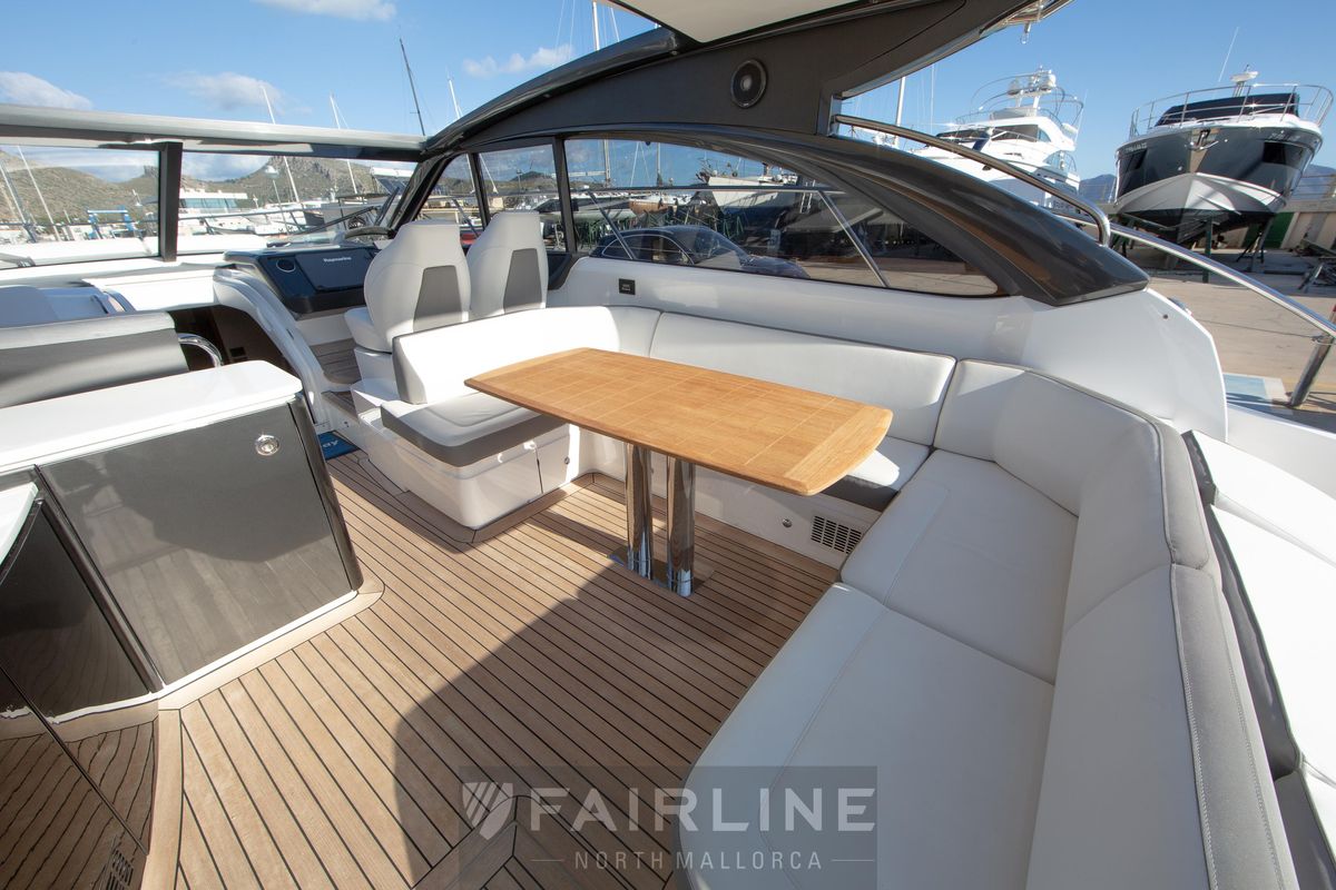 2017 Princess 46 