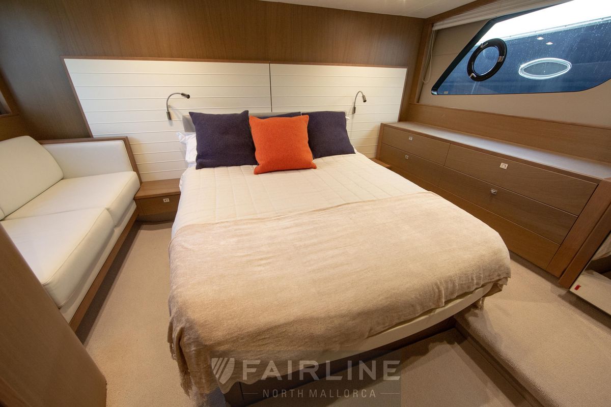 2017 Princess 46 