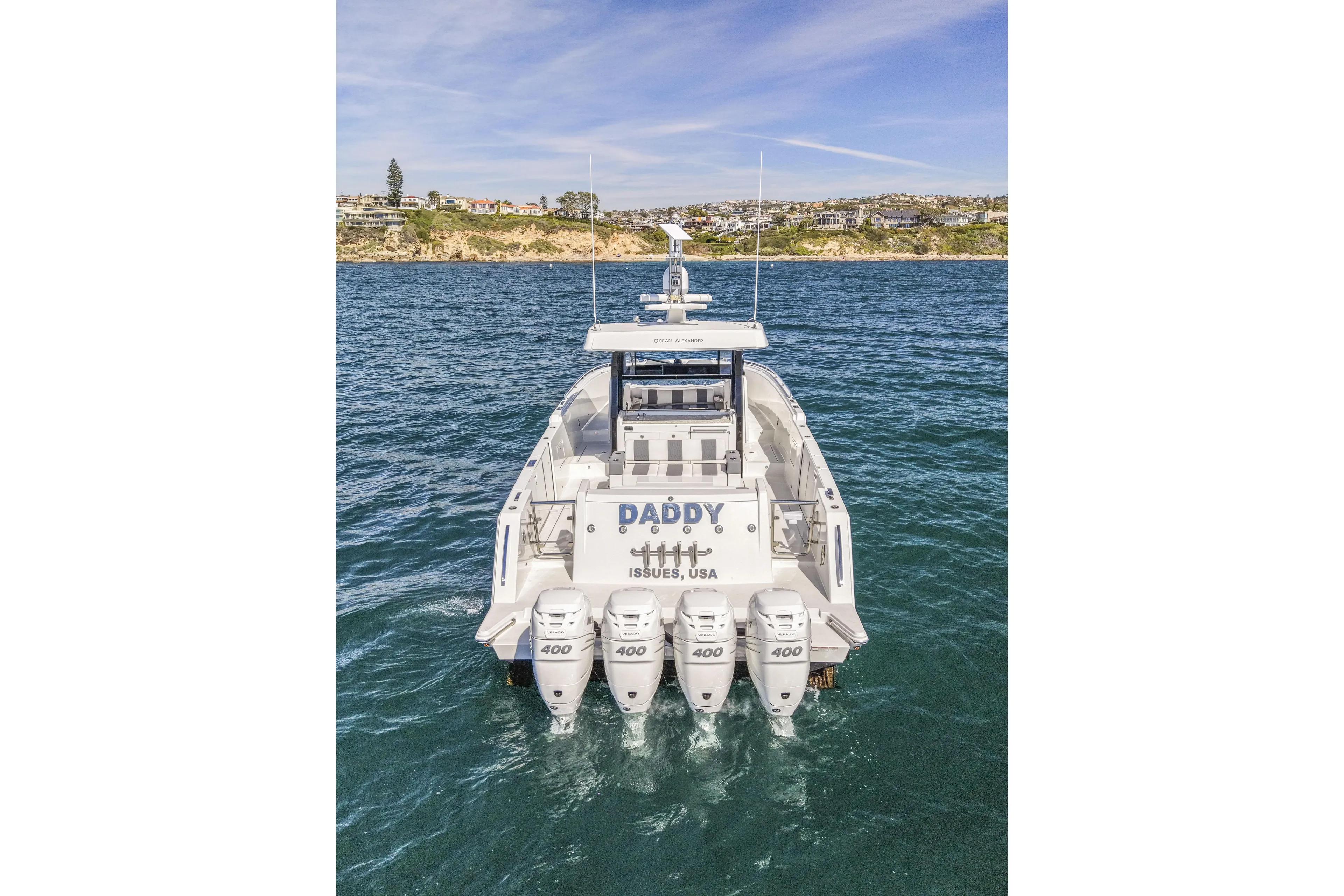 Daddy Issues Usa Yacht Photos Pics 2021 Ocean Alexander 45 Divergence Sport boat with four engines on open water.