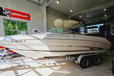 Sea Ray 260 Bow Rider