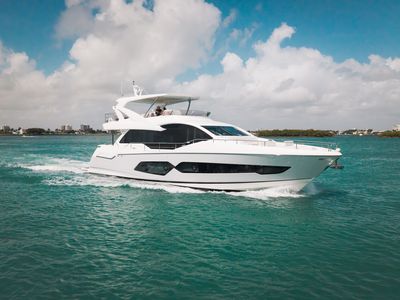 Yacht