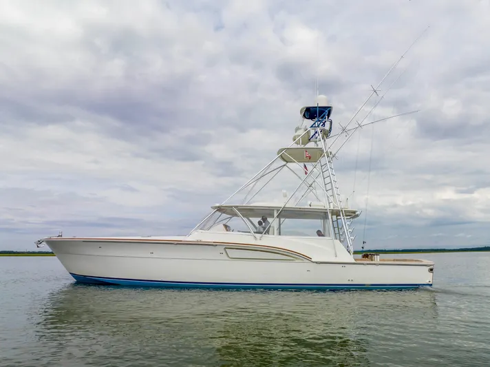 Legal Holiday Yacht Photos Pics Donzi 58 Legal Holiday - Exterior Profile