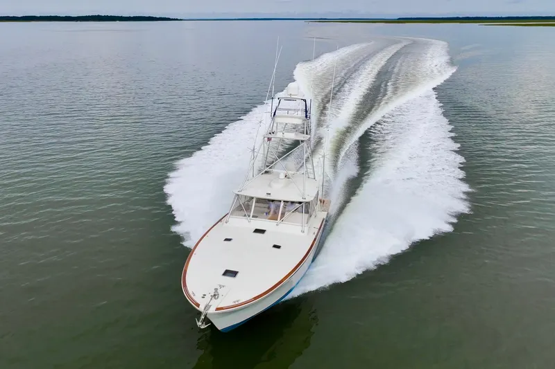 Legal Holiday Yacht Photos Pics Donzi 58 Legal Holiday - Exterior Profile