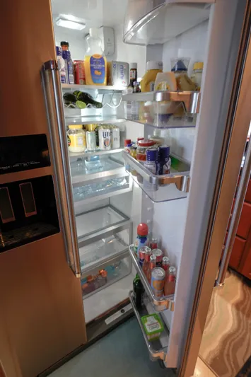 Pole Position Yacht Photos Pics Galley