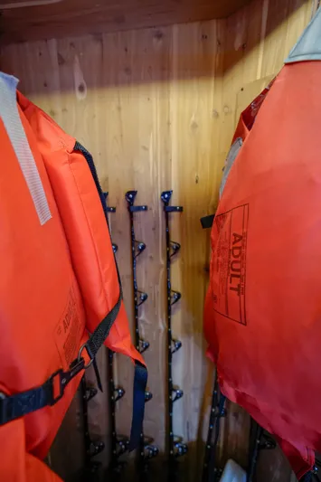 Pole Position Yacht Photos Pics VIP Guest Stateroom Storage