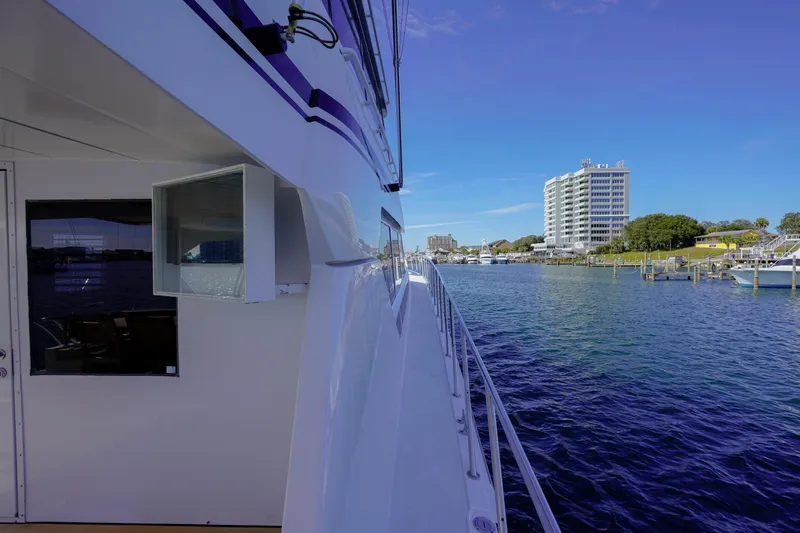 Pole Position Yacht Photos Pics 