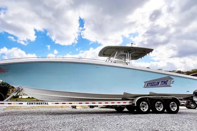 2011 Fountain 38 CC Tournament Edition