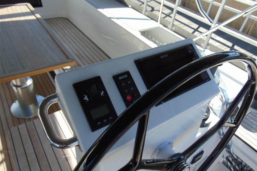 2023 Bavaria 52 