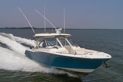 Grady-White 325 Freedom