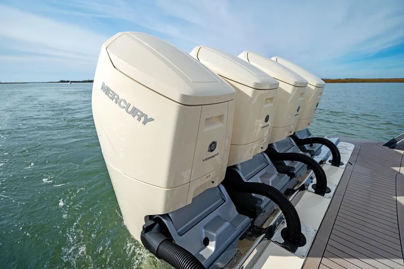 Luka Yacht Photos Pics 