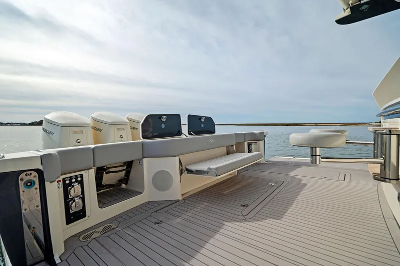 Luka Yacht Photos Pics 