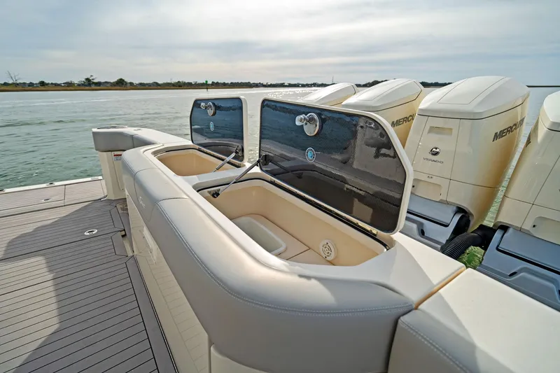 Luka Yacht Photos Pics 