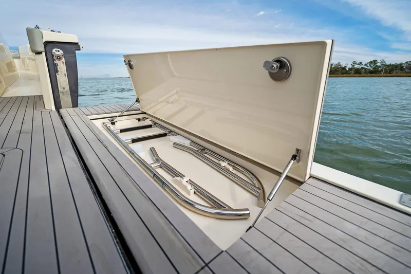 Luka Yacht Photos Pics 