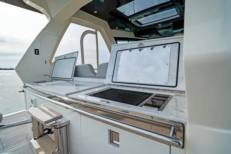 Luka Yacht Photos Pics 