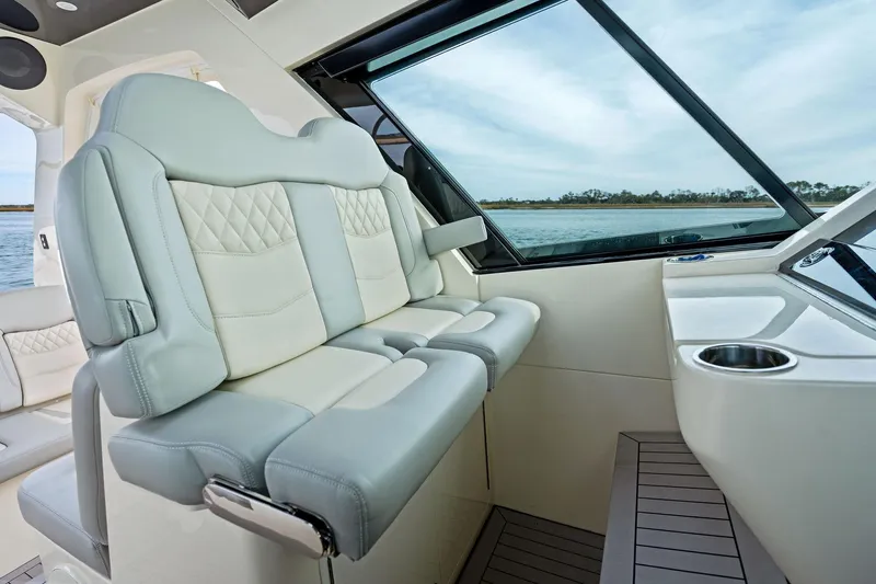 Luka Yacht Photos Pics 