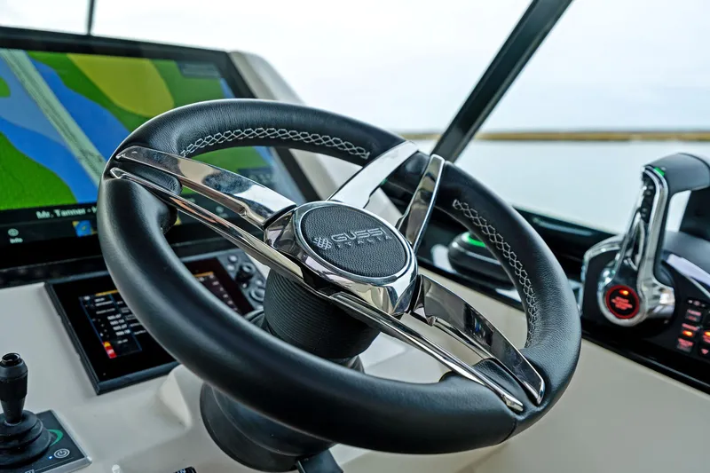 Luka Yacht Photos Pics 