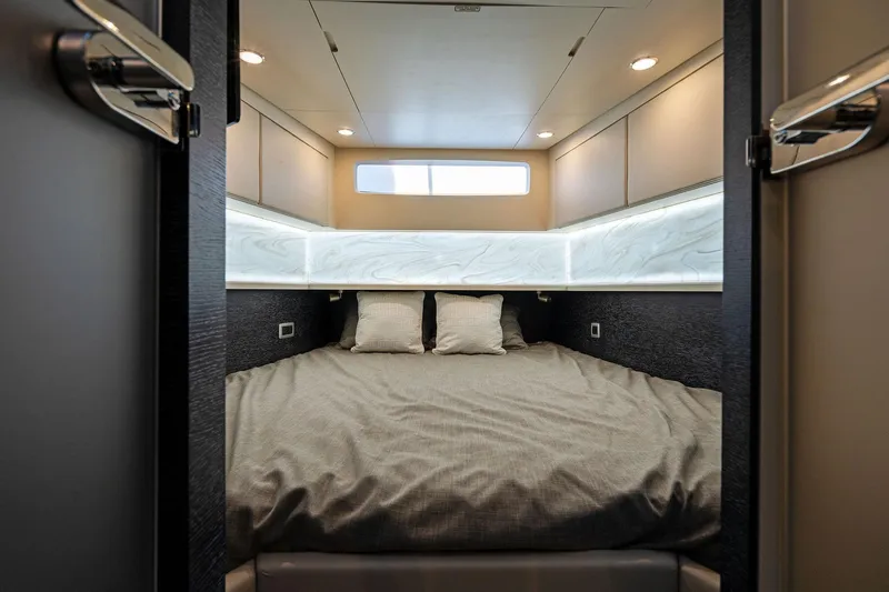 Luka Yacht Photos Pics 