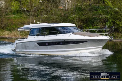 2012 Jeanneau NC 11