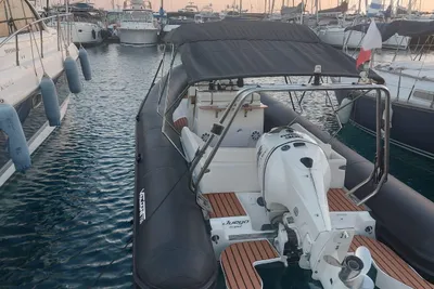 Valiant RIBs 750
