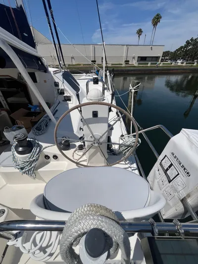 Traceroute Yacht Photos Pics 