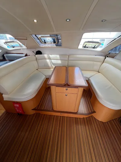 Traceroute Yacht Photos Pics 