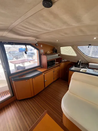 Traceroute Yacht Photos Pics 