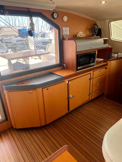 Traceroute Yacht Photos Pics 