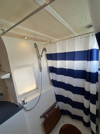 Traceroute Yacht Photos Pics 