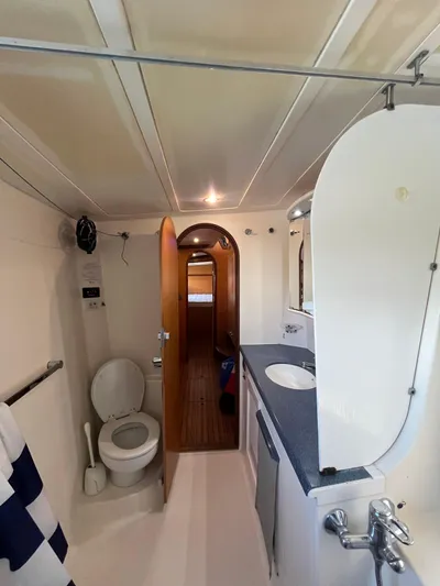 Traceroute Yacht Photos Pics 