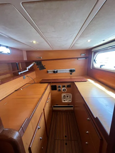 Traceroute Yacht Photos Pics 