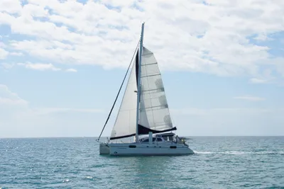 Catana 471