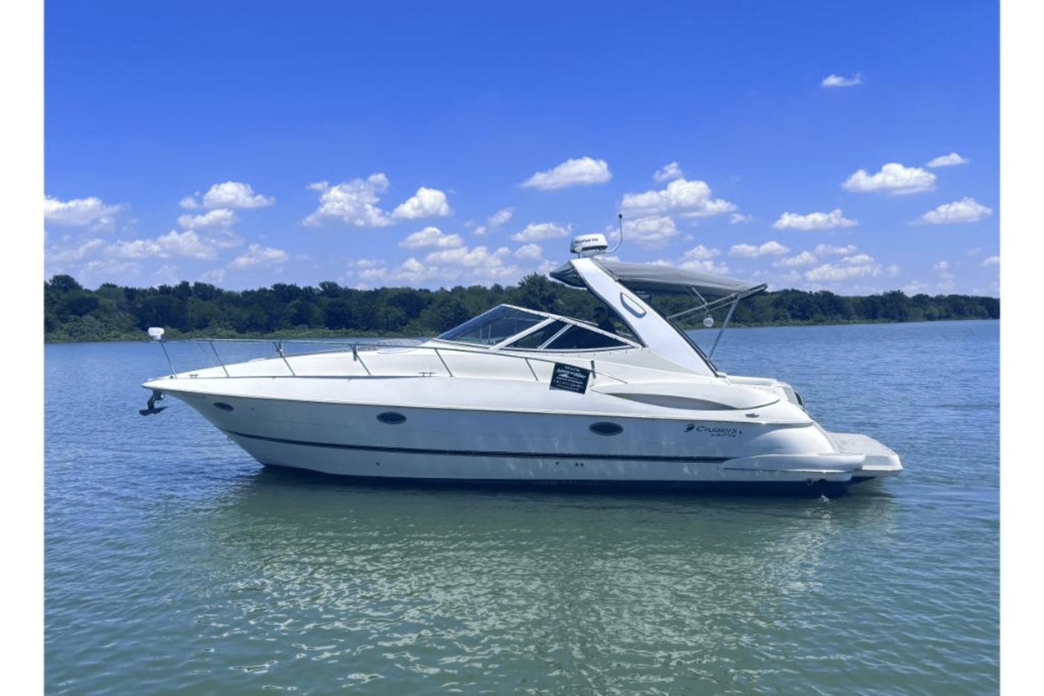 2004 cruisers yachts 340 express for sale