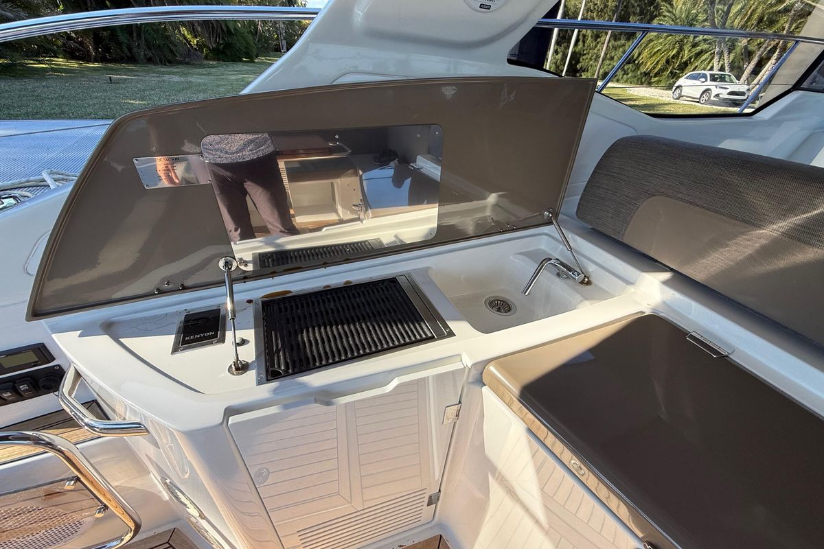 2018 Azimut 43 