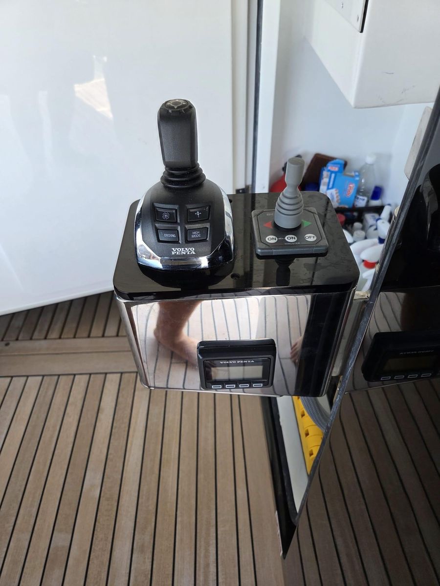 2020 Sanlorenzo 77 