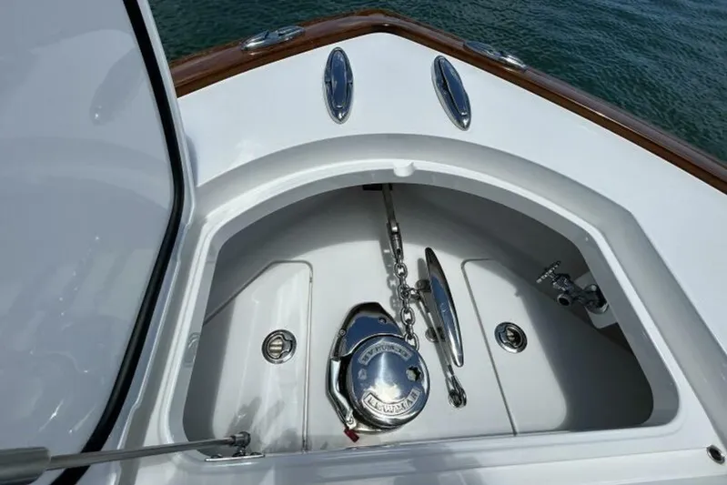 On Mute Yacht Photos Pics 2021 Valhalla Boatworks V-33 Center Console