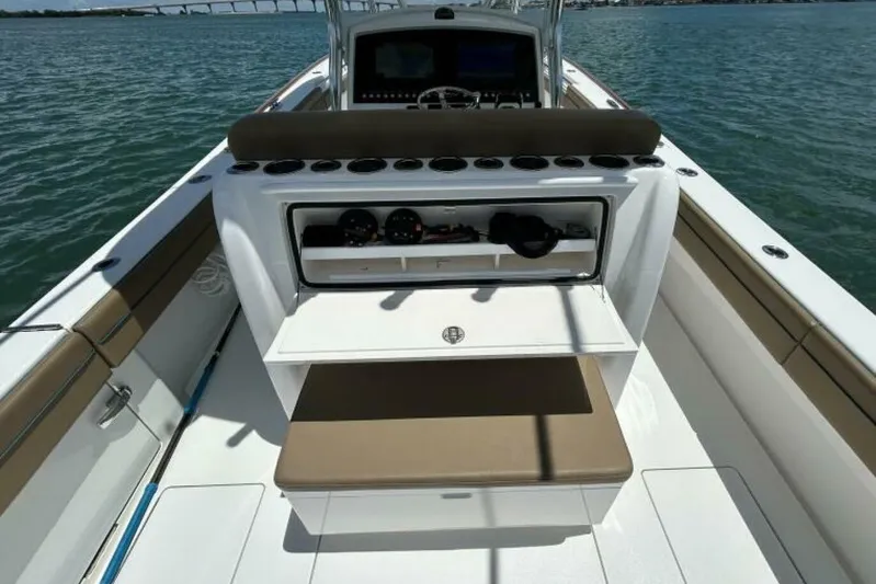 On Mute Yacht Photos Pics 2021 Valhalla Boatworks V-33 Center Console