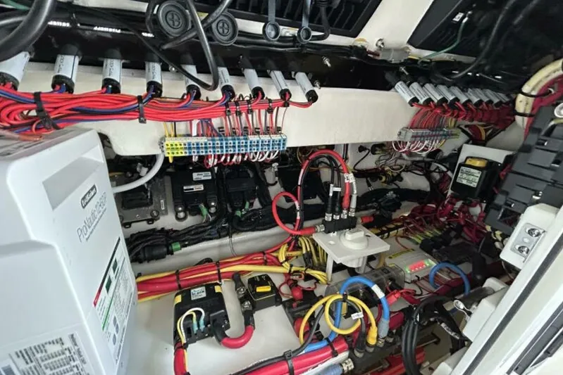 On Mute Yacht Photos Pics 2021 Valhalla Boatworks V-33 Center Console