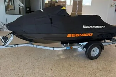 2024 Sea-Doo GTX 230