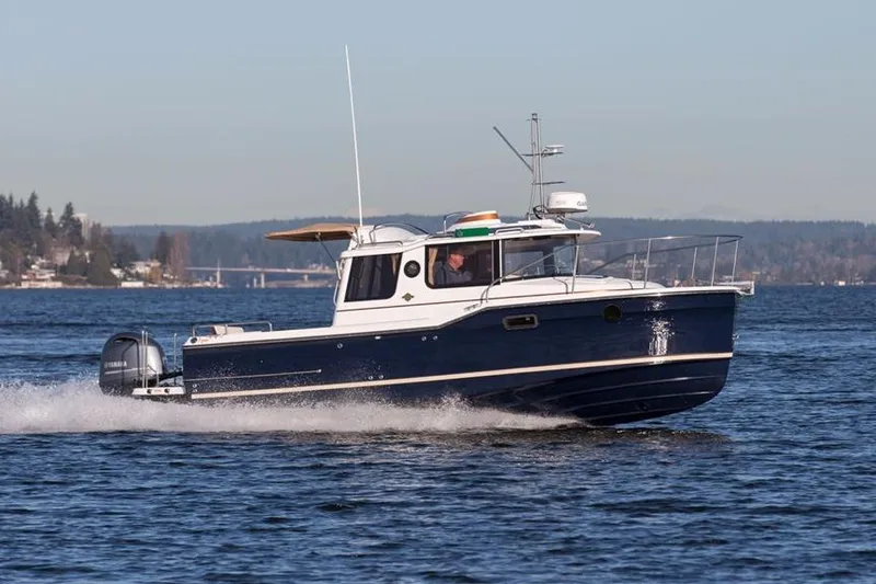  Yacht Photos Pics 2021 Ranger Tugs R-23 - Starboard bow view