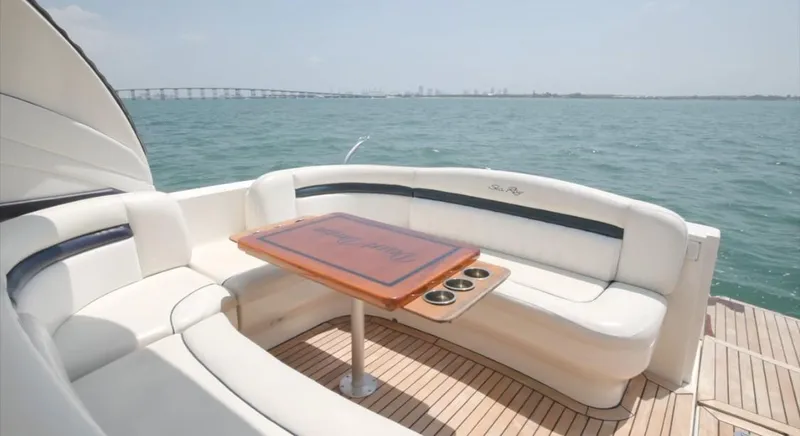 Desert Dream Yacht Photos Pics 2007 Sea Ray 40 Sundancer yacht with elegant seating and ocean view.